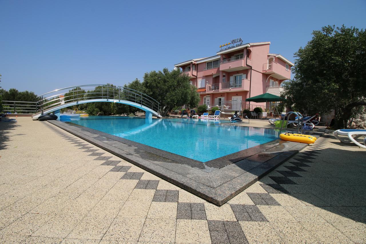 Apartments Marinic Primosten Ngoại thất bức ảnh
